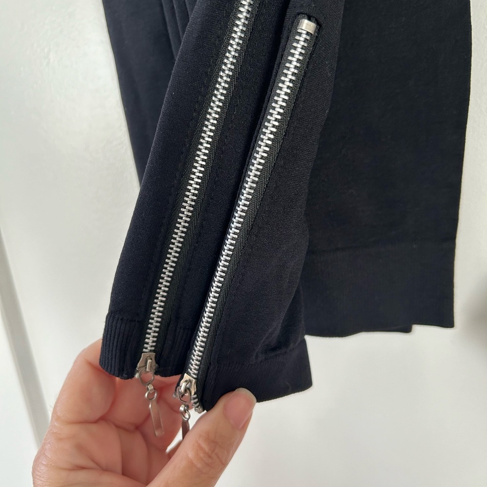 Set of 2 Accent Leggings Black Size M